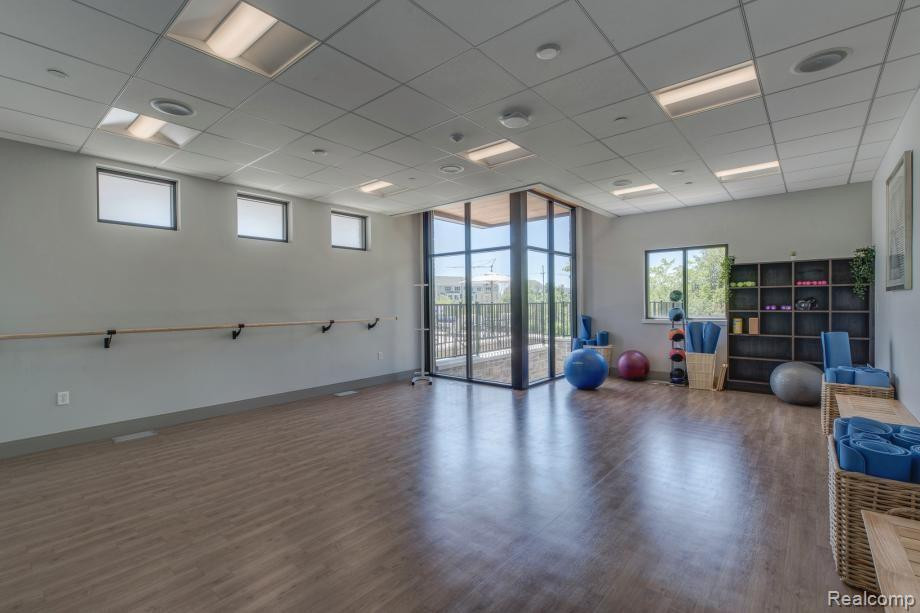 3259 BRACKLEY Drive, Ann Arbor, MI 48105 — Photo 43