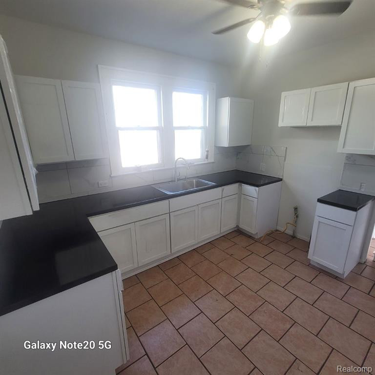 8754 LONGWORTH Street, Detroit, MI 48209 — Photo 14