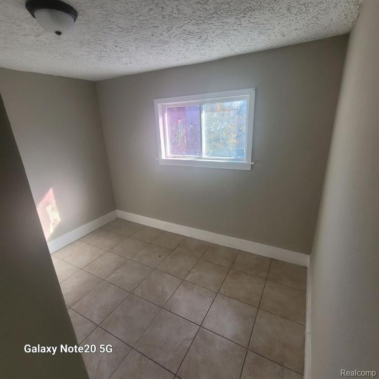 8754 LONGWORTH Street, Detroit, MI 48209 — Photo 18
