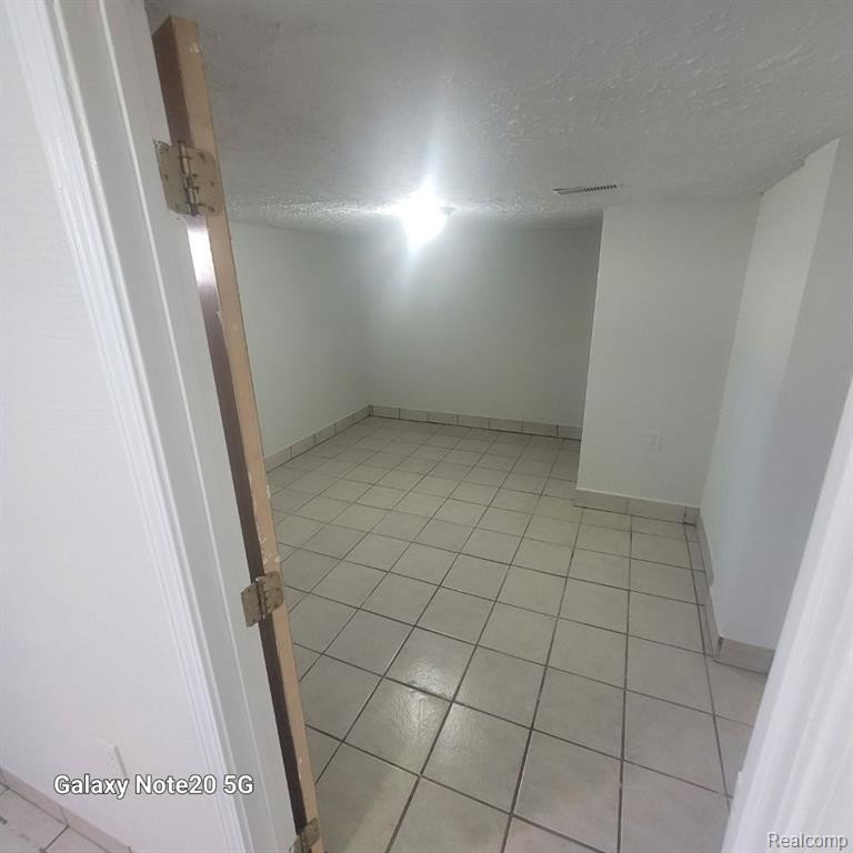 8754 LONGWORTH Street, Detroit, MI 48209 — Photo 22