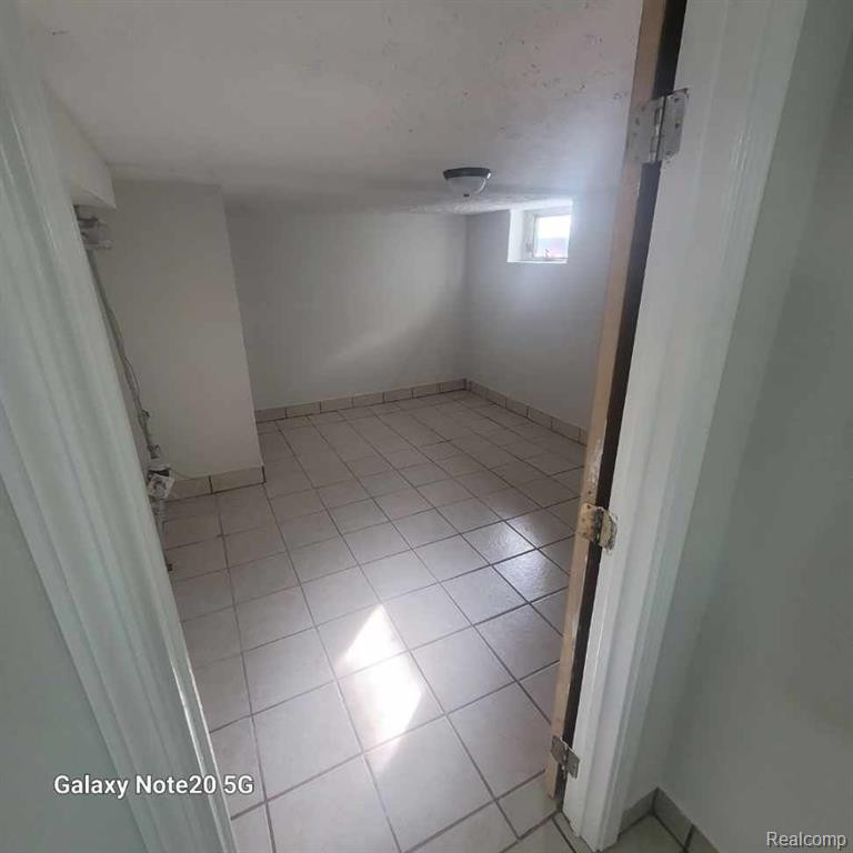 8754 LONGWORTH Street, Detroit, MI 48209 — Photo 23