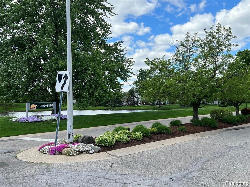 23629 N ROCKLEDGE, Novi, MI — Photo 25