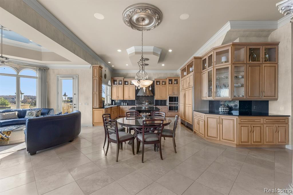 17758 DEVONSHIRE, Northville, MI 48168 — Photo 25