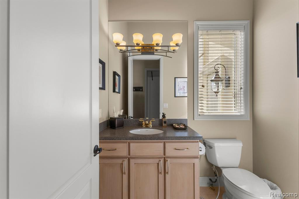 17758 DEVONSHIRE, Northville, MI 48168 — Photo 39