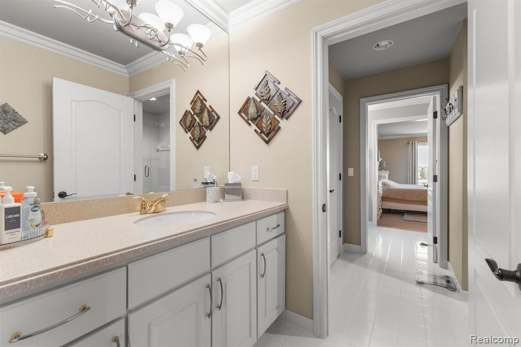 17758 DEVONSHIRE, Northville, MI 48168 — Photo 43