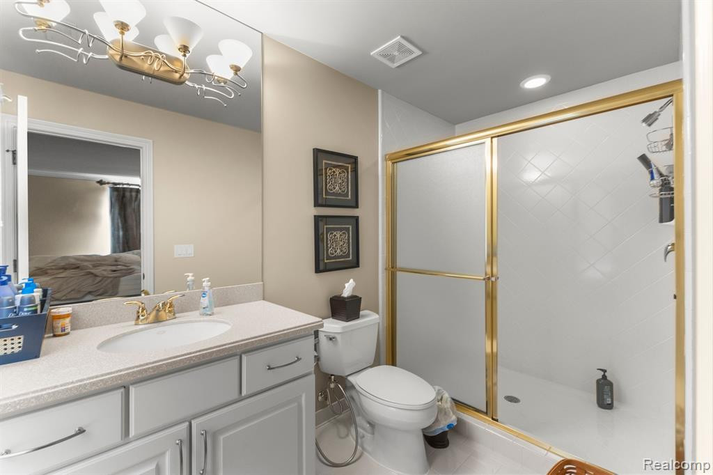 17758 DEVONSHIRE, Northville, MI 48168 — Photo 56
