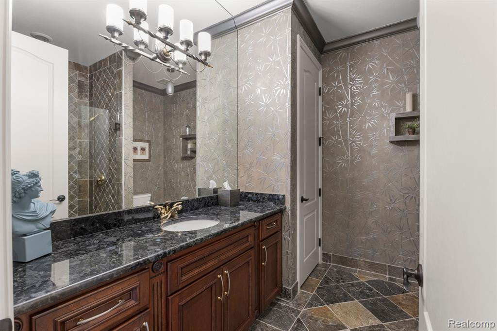 17758 DEVONSHIRE, Northville, MI 48168 — Photo 77