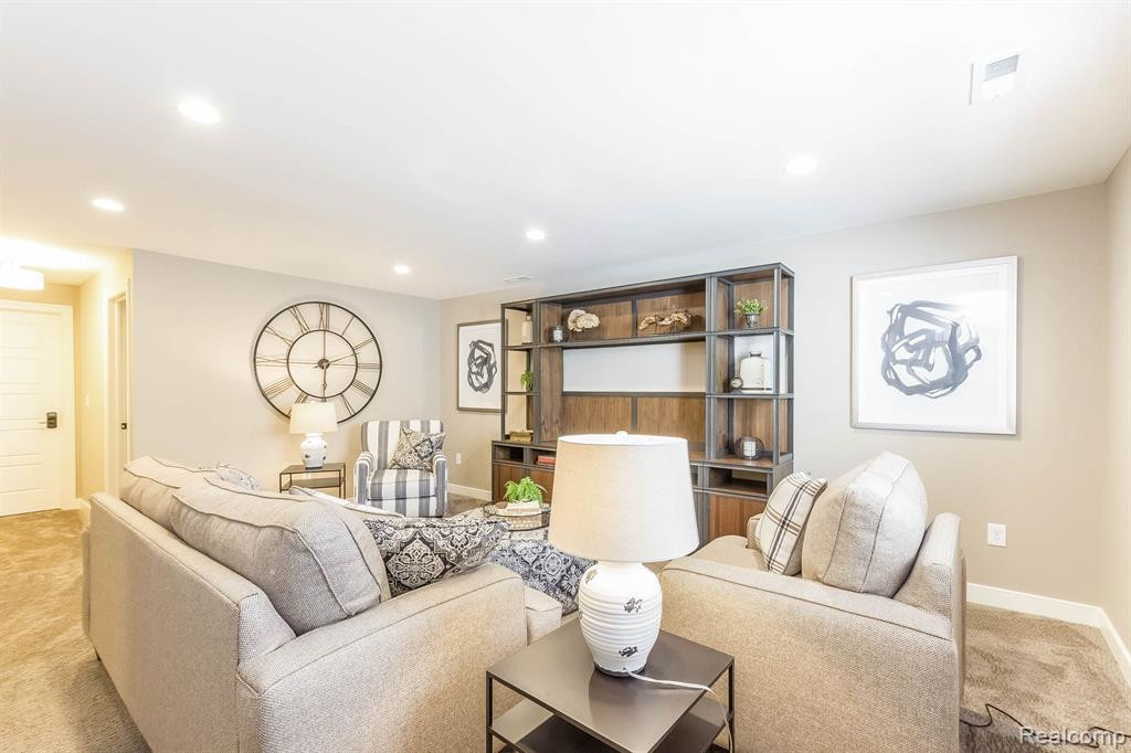 3260 HILL HOLLOW Lane, Howell, MI 48855 — Photo 20