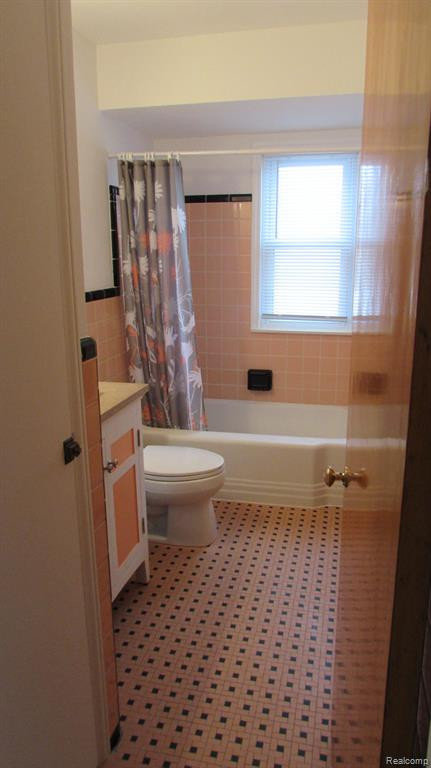 4177 LAFAYETTE Boulevard, Lincoln Park, MI 48146 — Photo 9