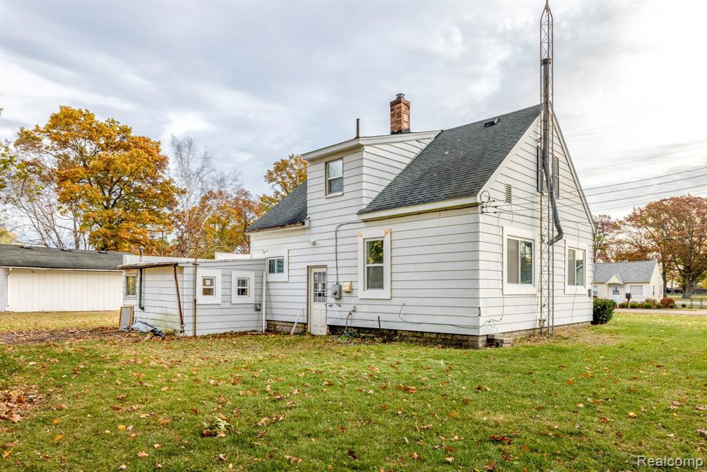 4025 HELEN Avenue, Fort Gratiot, MI 48059 — Photo 5