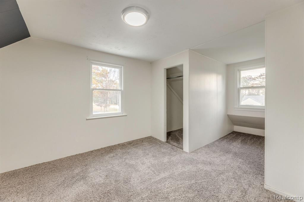 4025 HELEN Avenue, Fort Gratiot, MI 48059 — Photo 25