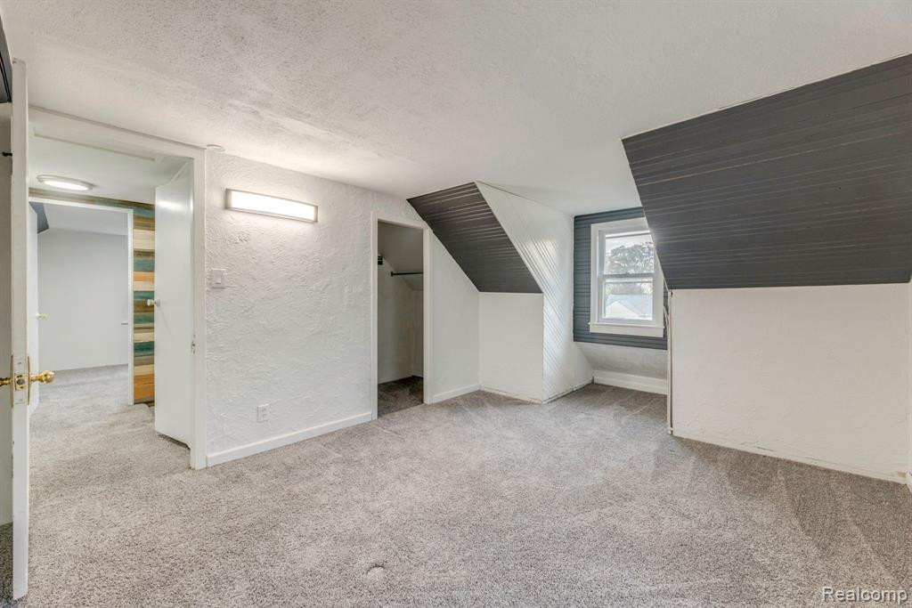 4025 HELEN Avenue, Fort Gratiot, MI 48059 — Photo 29