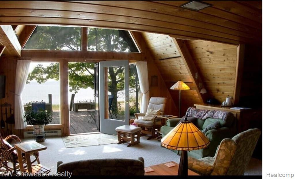 5146 LOWER SHORE Drive, Harbor Springs, MI 49740 — Photo 25