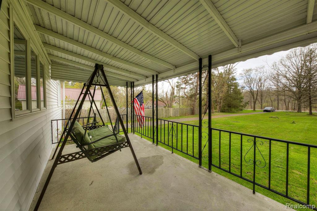 8309 N TERRITORIAL Road, Dexter, MI 48130 — Photo 3