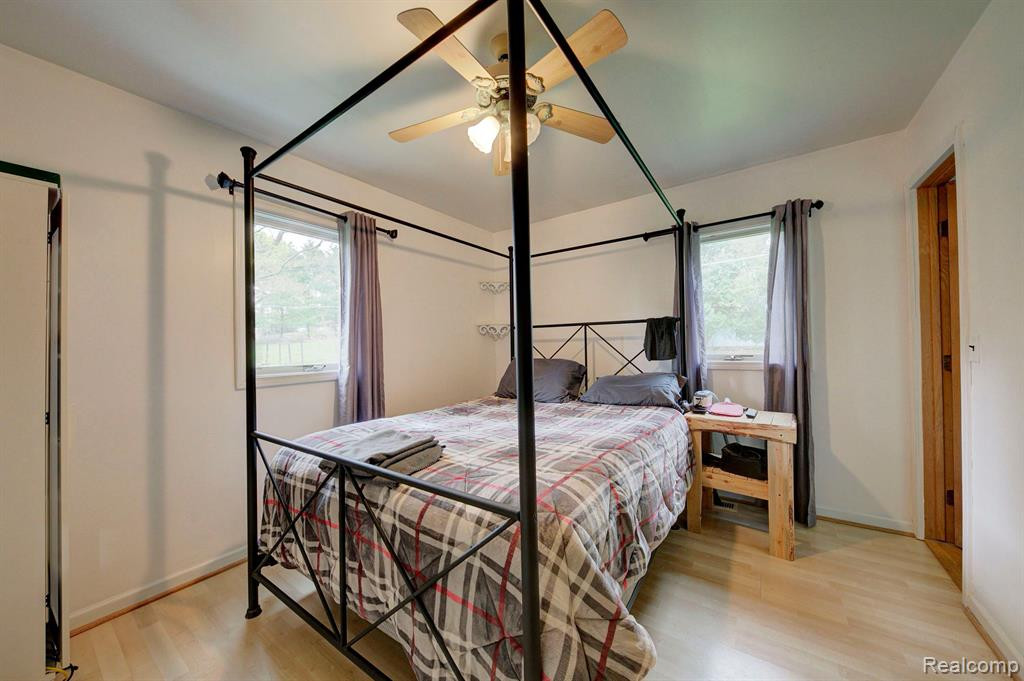 8309 N TERRITORIAL Road, Dexter, MI 48130 — Photo 11