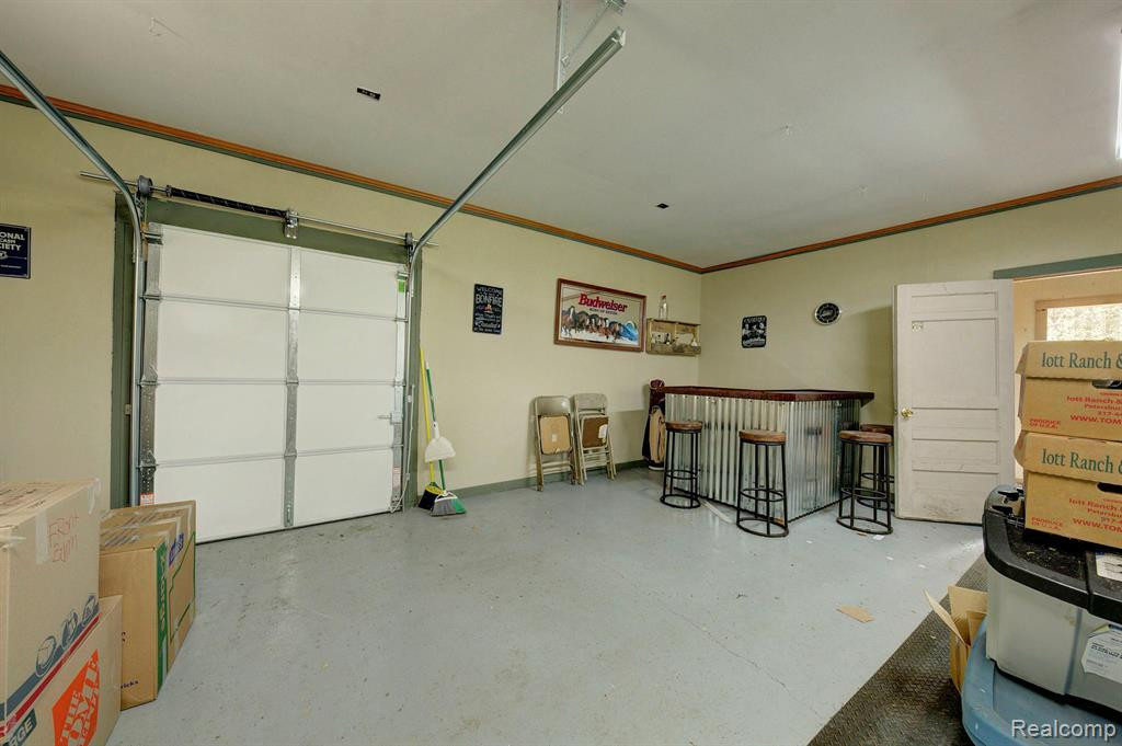 8309 N TERRITORIAL Road, Dexter, MI 48130 — Photo 23