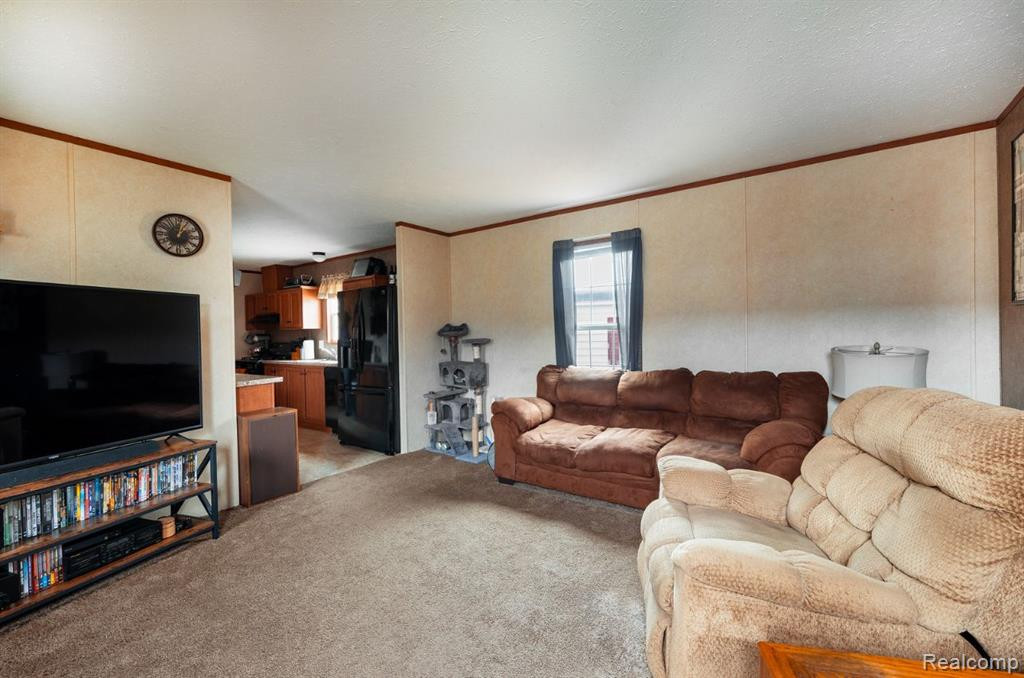 40010 N CORNWALL Circle, Sterling Heights, MI 48310 — Photo 4
