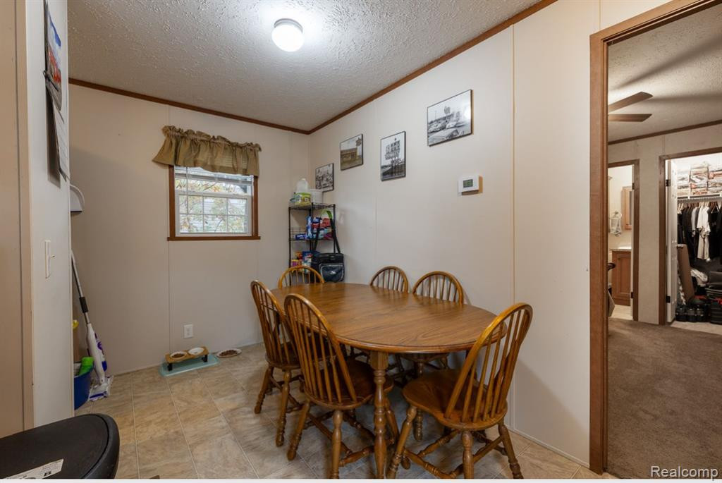 40010 N CORNWALL Circle, Sterling Heights, MI 48310 — Photo 7