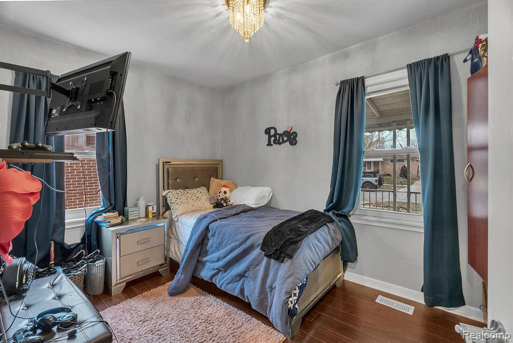 6044 N VERNON Street, Dearborn Heights, MI 48127 — Photo 20