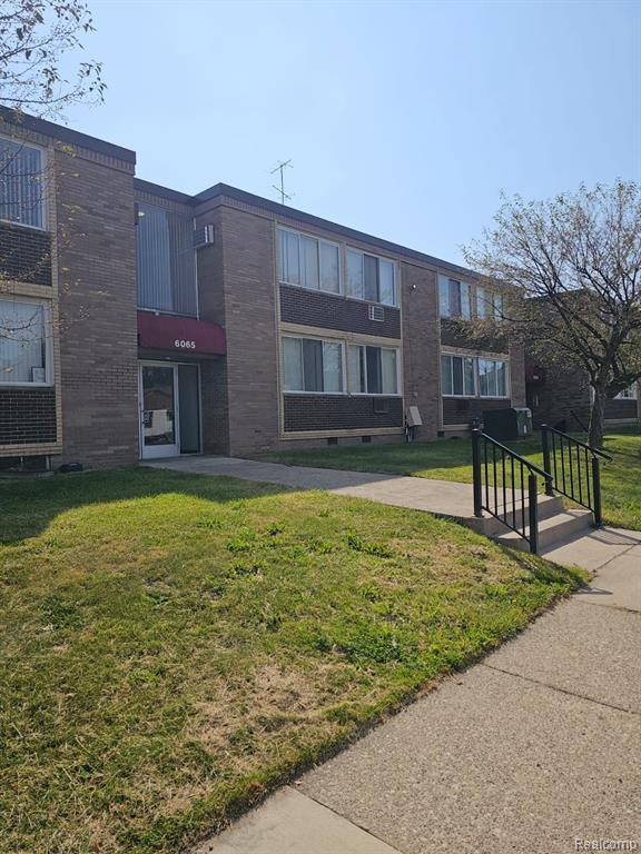 6015 SOUTHFIELD, Detroit, MI 48228 — front exterior