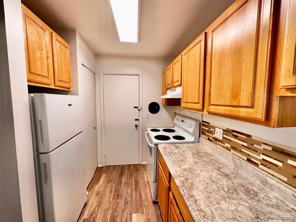 6015 SOUTHFIELD, Detroit, MI 48228 — Photo 25