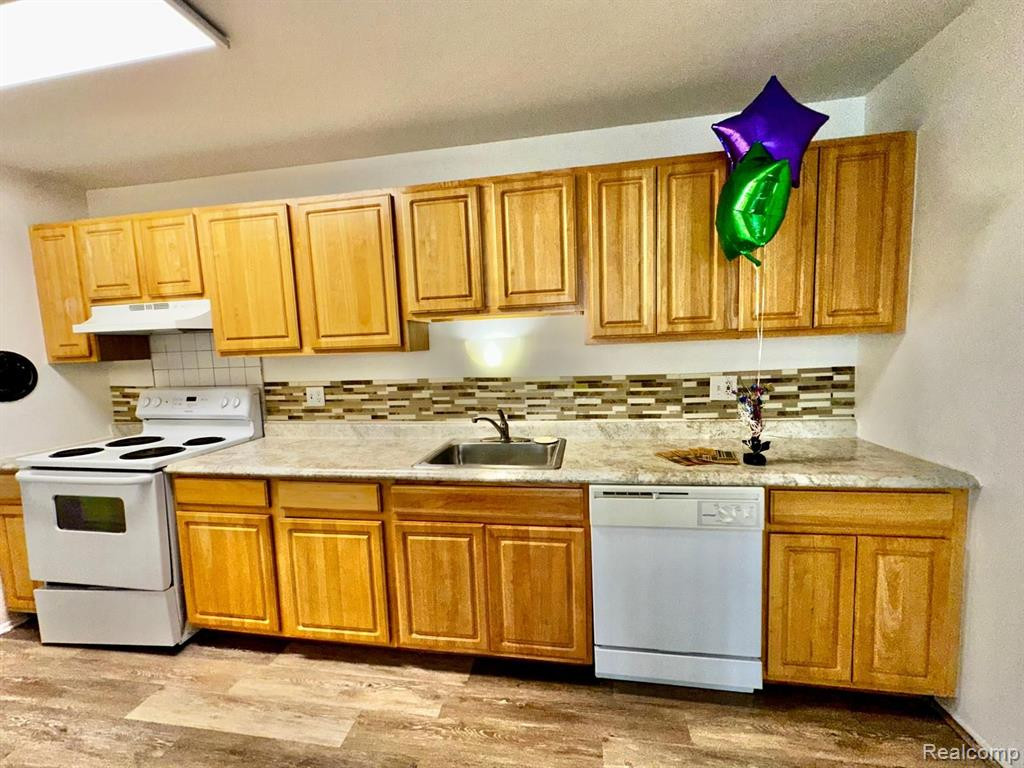 6015 SOUTHFIELD, Detroit, MI 48228 — Photo 27