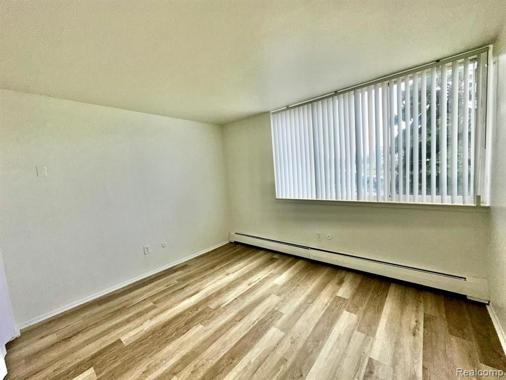 6015 SOUTHFIELD, Detroit, MI 48228 — Photo 31