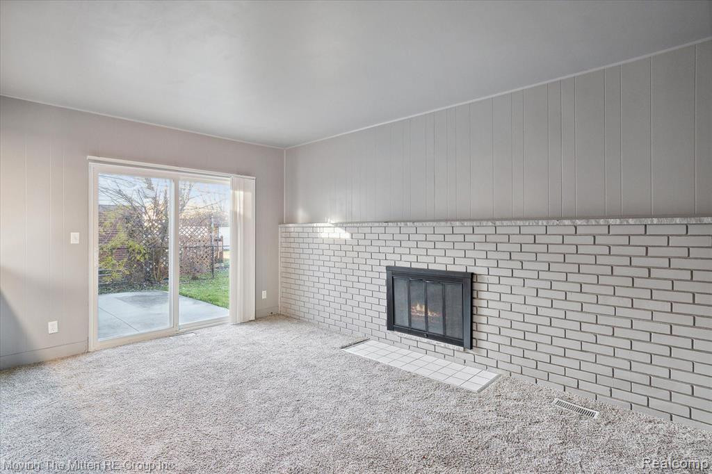 9648 WASHINGTON Street, Romulus, MI 48174 — Photo 15