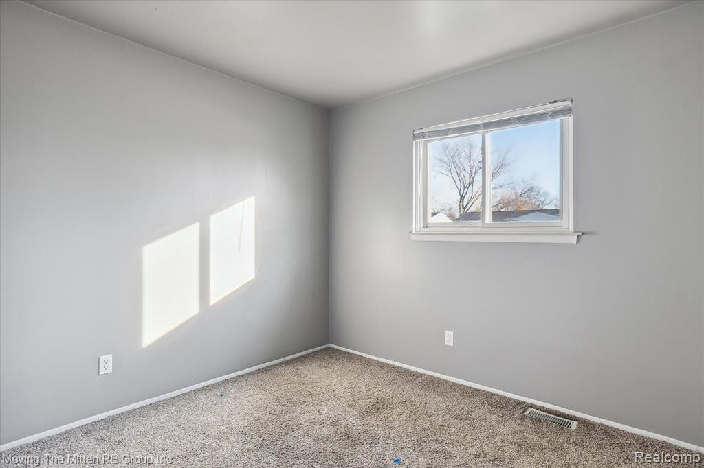 9648 WASHINGTON Street, Romulus, MI 48174 — Photo 25