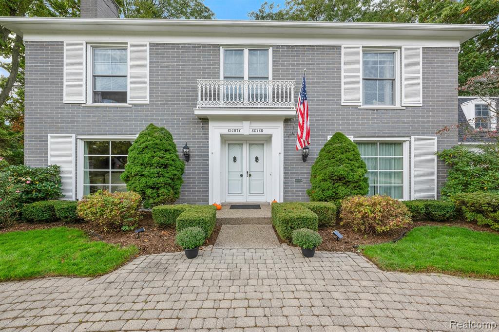 87 WEBBER, Grosse Pointe Shores, MI 48236 — Photo 2