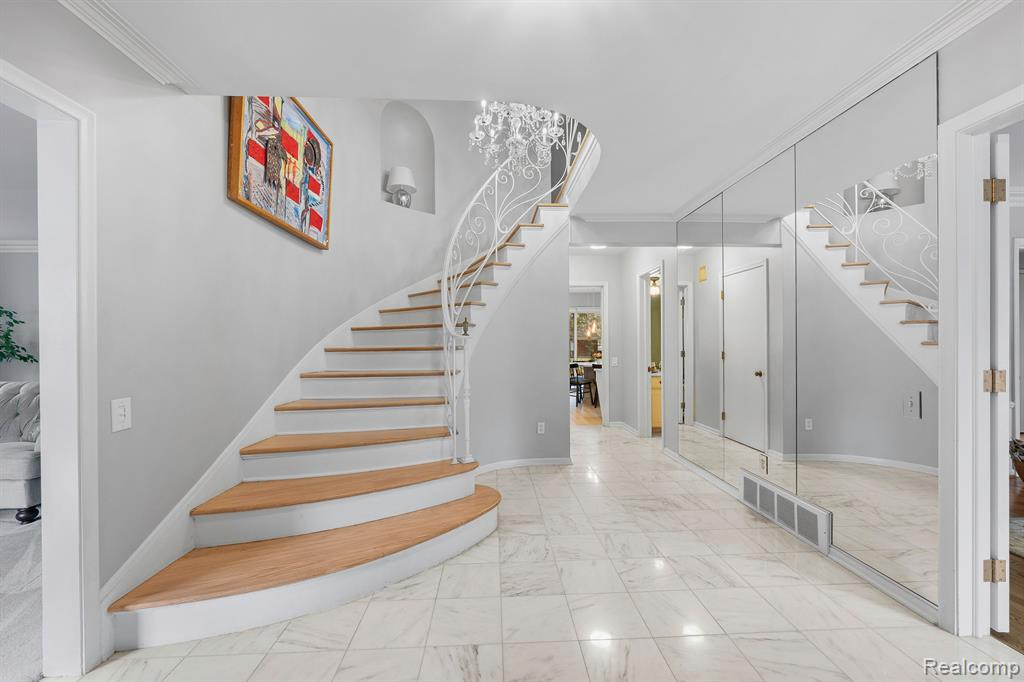 87 WEBBER, Grosse Pointe Shores, MI 48236 — Photo 15