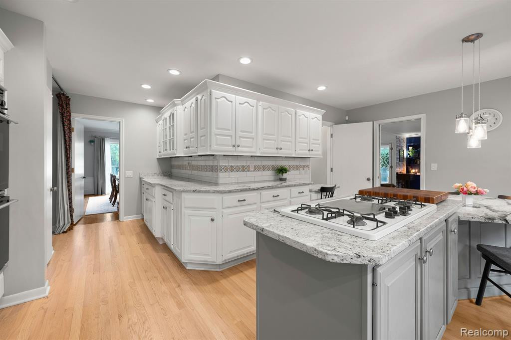 87 WEBBER, Grosse Pointe Shores, MI 48236 — Photo 17