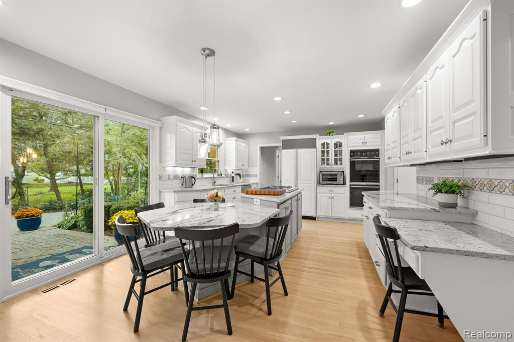 87 WEBBER, Grosse Pointe Shores, MI 48236 — Photo 19