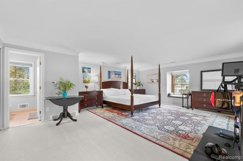 87 WEBBER, Grosse Pointe Shores, MI 48236 — Photo 31