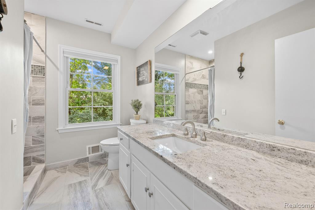 87 WEBBER, Grosse Pointe Shores, MI 48236 — Photo 33