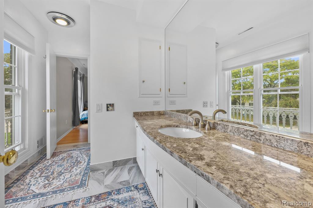 87 WEBBER, Grosse Pointe Shores, MI 48236 — Photo 37