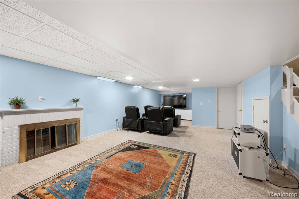 87 WEBBER, Grosse Pointe Shores, MI 48236 — Photo 43