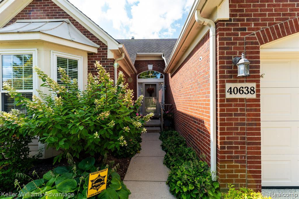 40638 Lenox Park Drive, Novi, MI 48377 — Photo 7
