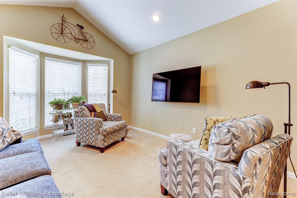 40638 Lenox Park Drive, Novi, MI 48377 — Photo 11