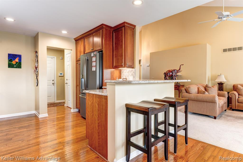 40638 Lenox Park Drive, Novi, MI 48377 — Photo 16
