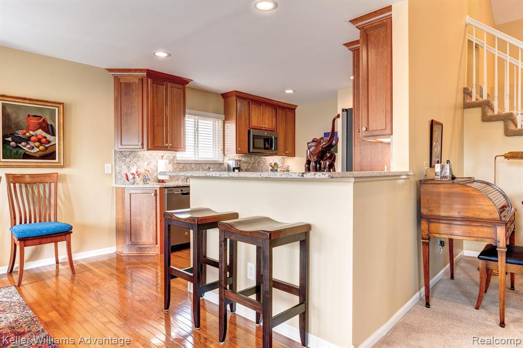 40638 Lenox Park Drive, Novi, MI 48377 — Photo 17