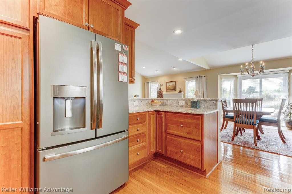 40638 Lenox Park Drive, Novi, MI 48377 — Photo 18