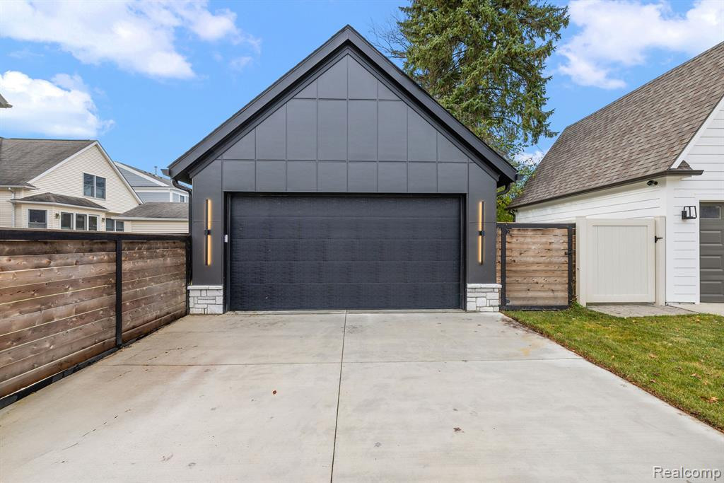 591 CATALPA DRIVE, Birmingham, MI 48009 — Photo 58