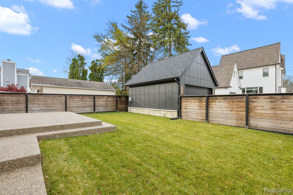 591 CATALPA DRIVE, Birmingham, MI 48009 — Photo 60
