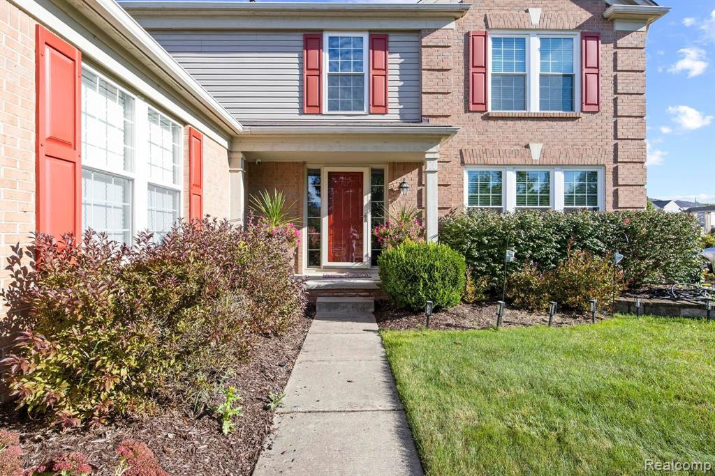 48990 Fifth Avenue, Canton, MI 48188 — Photo 3