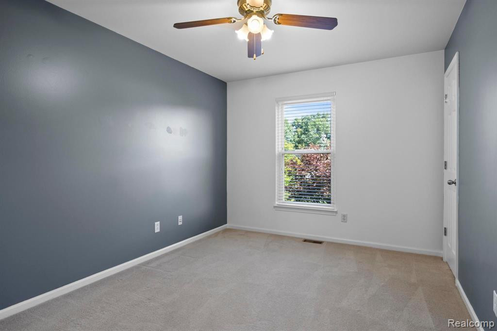 48990 Fifth Avenue, Canton, MI 48188 — Photo 38