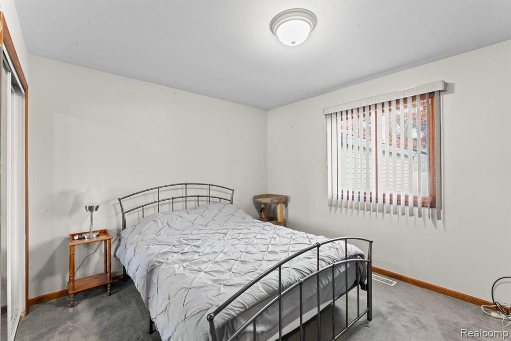 4014 LOTUS Drive, Waterford, MI 48329 — Photo 19