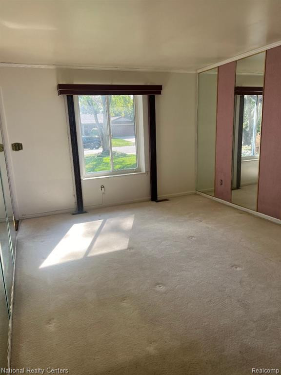 7985 RAINTREE Drive, Ypsilanti, MI 48197 — Photo 12