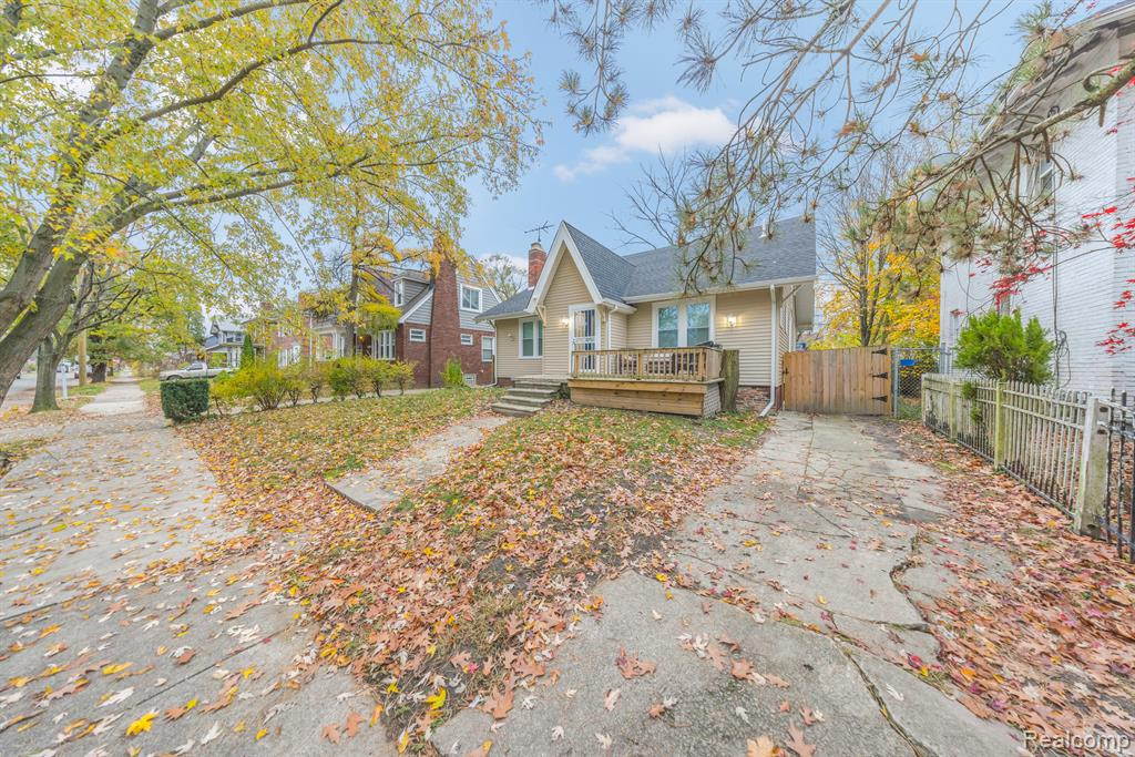 465 W GREENDALE, Highland Park, MI 48203 — Photo 23