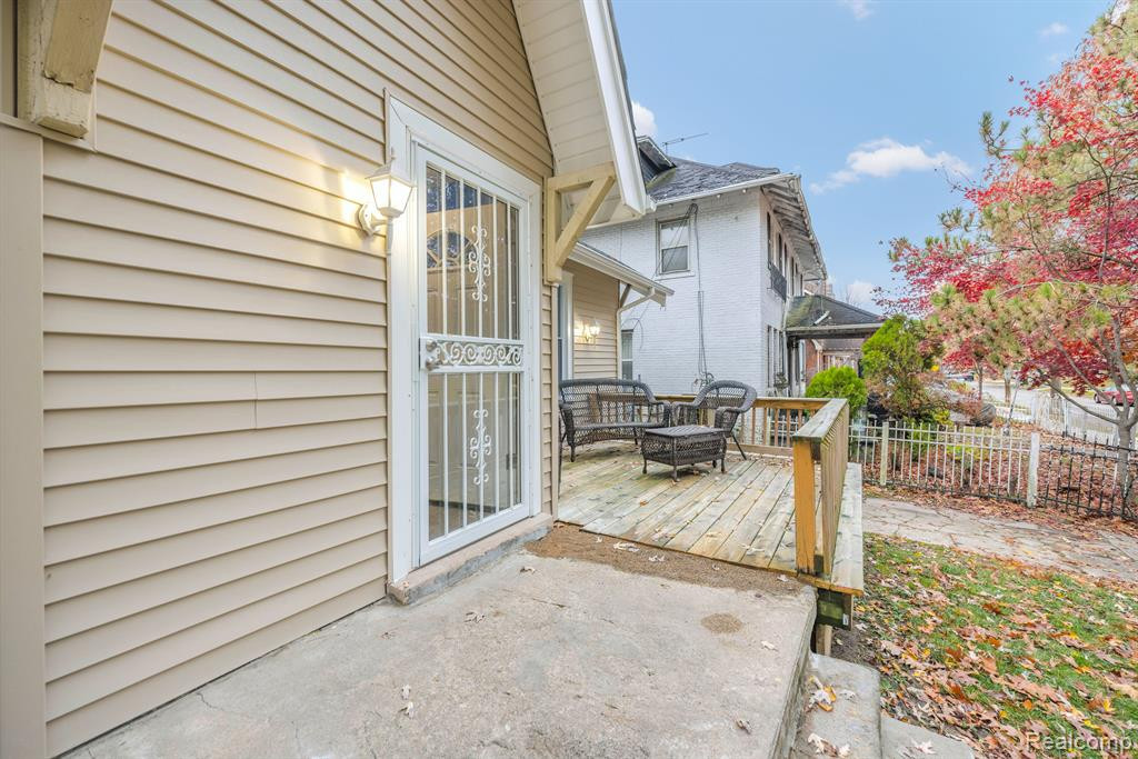 465 W GREENDALE, Highland Park, MI 48203 — Photo 24